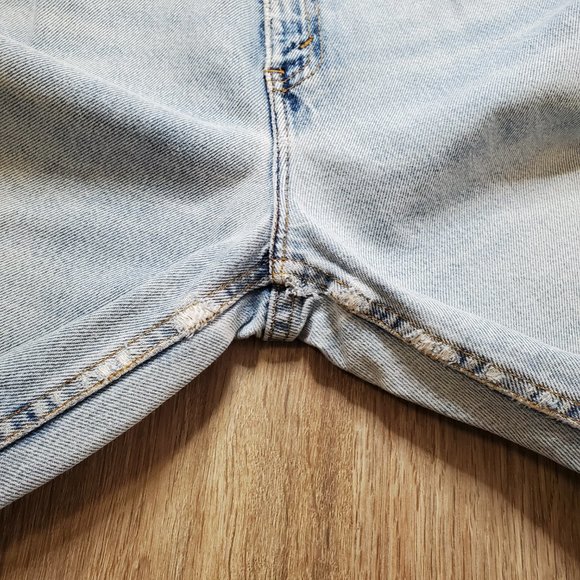 Vintage Levi's 921 Orange Tab Wm's 14 Med High Waist Nineties Distressed Jeans. - Picture 4 of 13